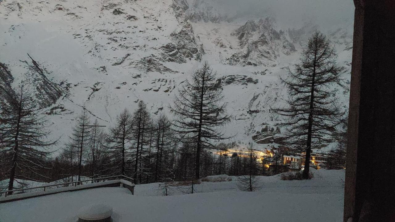 Bilocale Cervinia Cielo Alto Sulle Piste Apartman Breuil-Cervinia Kültér fotó