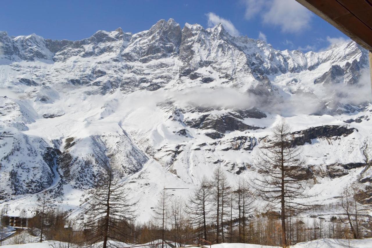 Bilocale Cervinia Cielo Alto Sulle Piste Apartman Breuil-Cervinia Kültér fotó